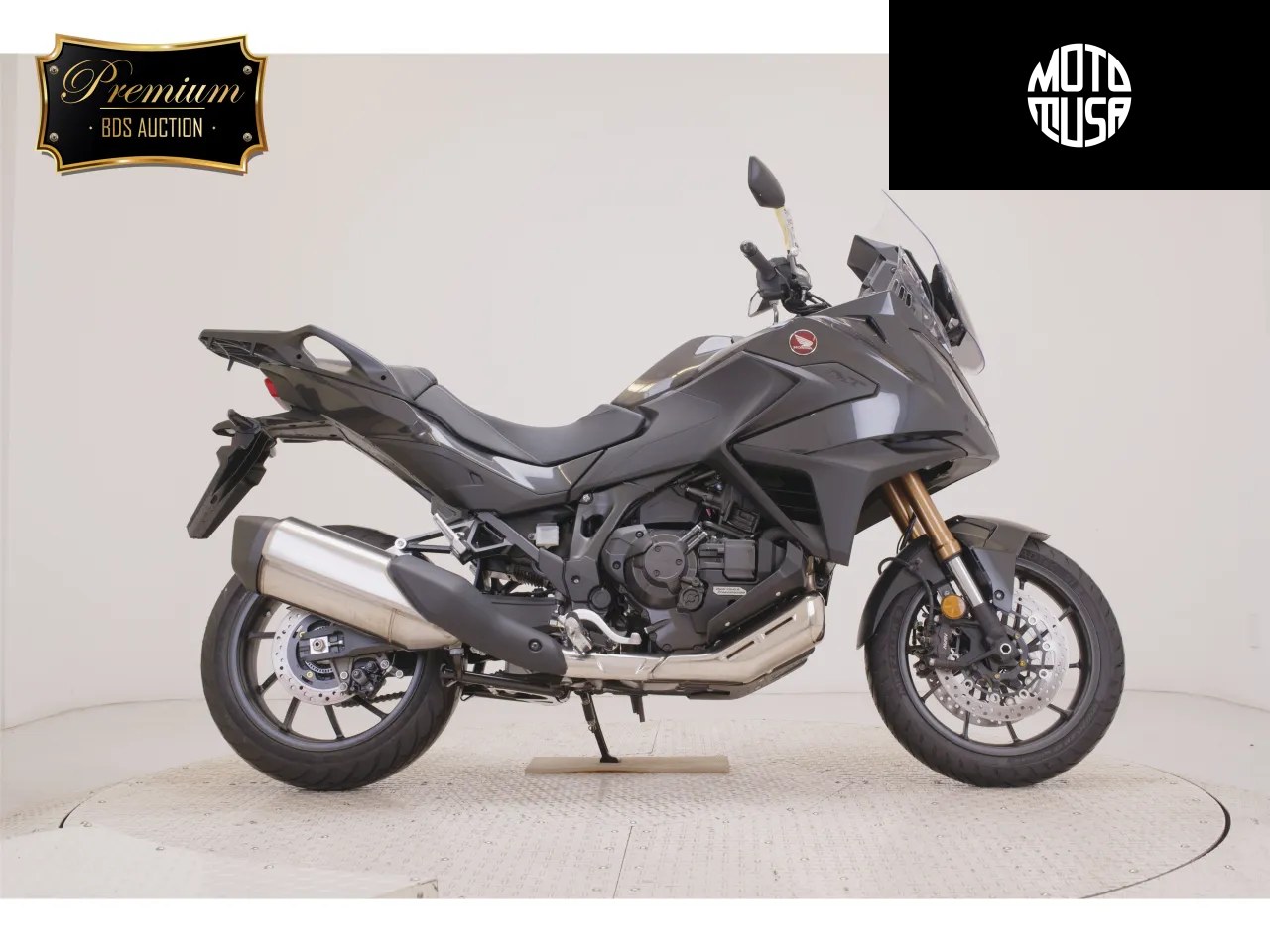 Honda NT 1100 - фото 1