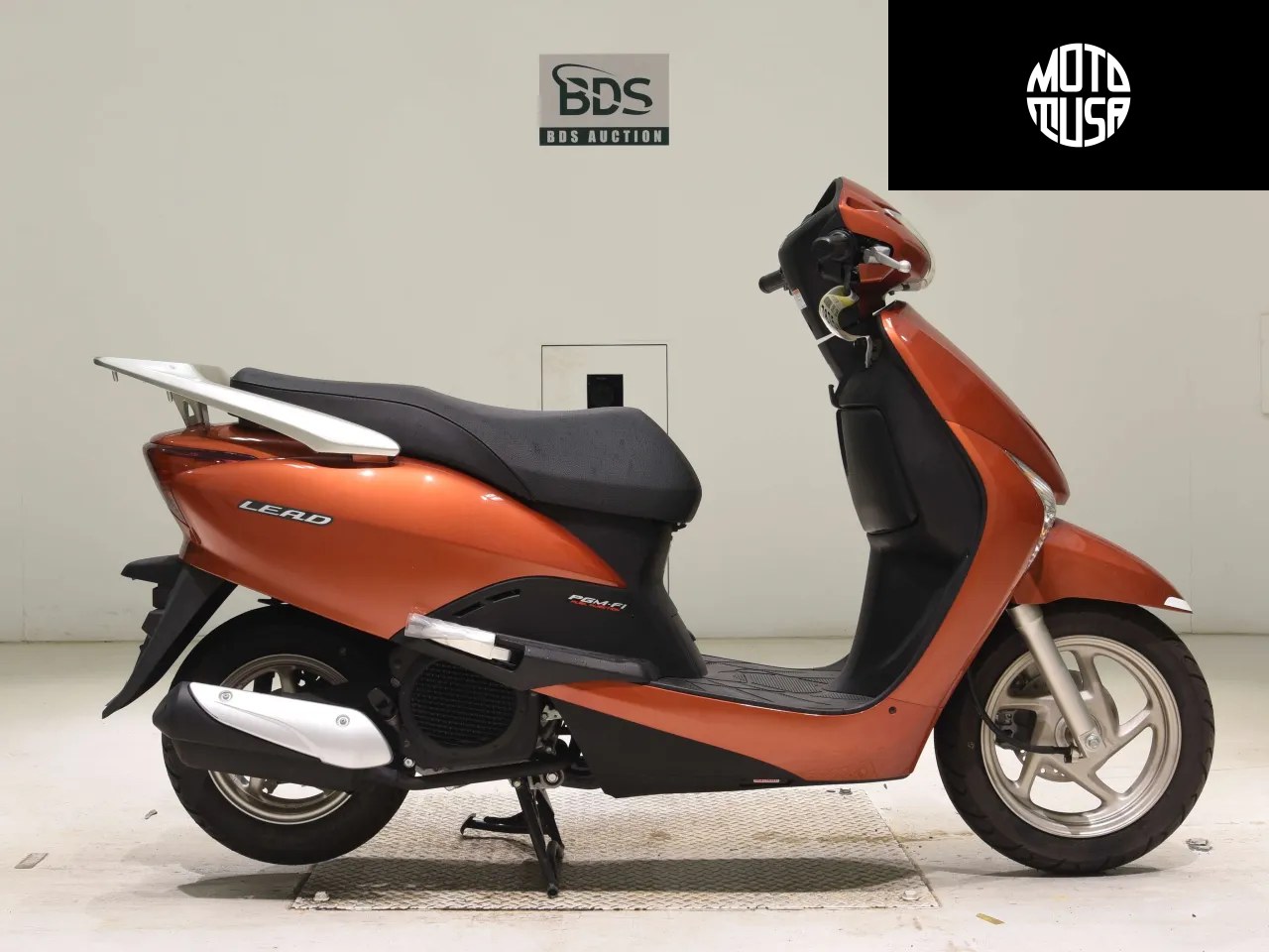 Honda Lead 110 - фото 1