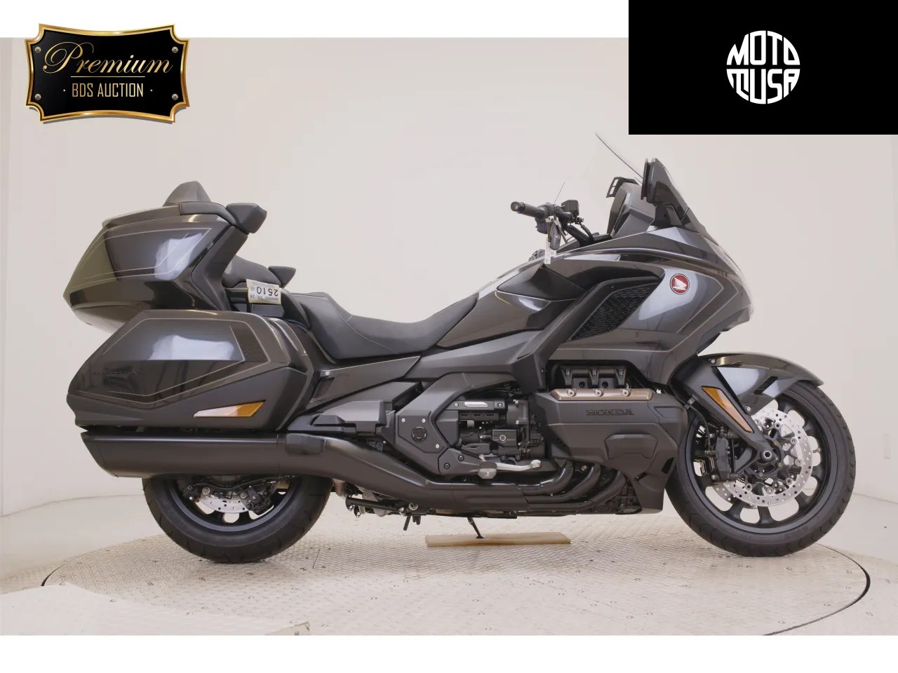 Honda GL 1800 (GL1800 TOUR D) - фото 1
