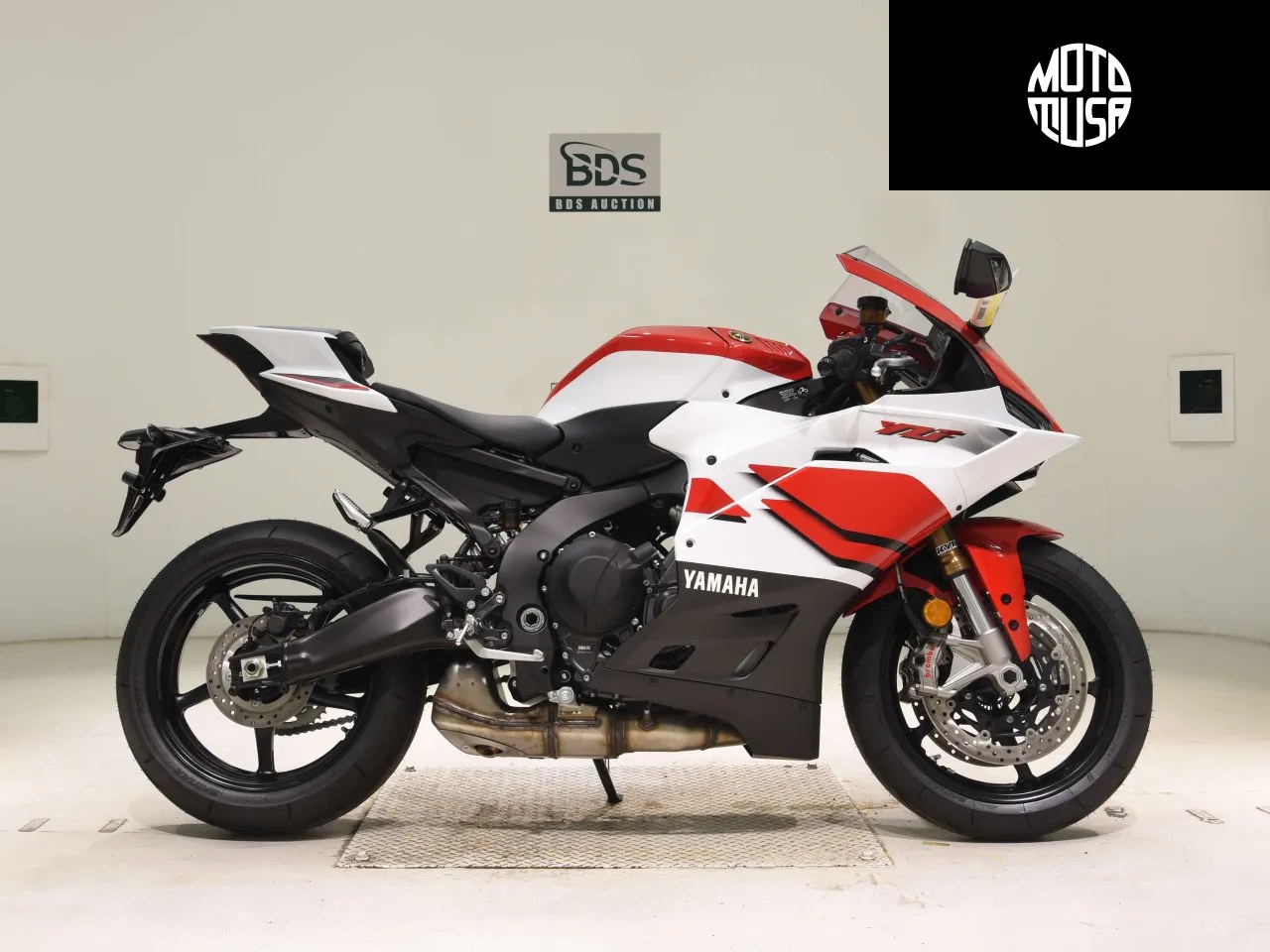 Yamaha YZF-R9 - фото 1