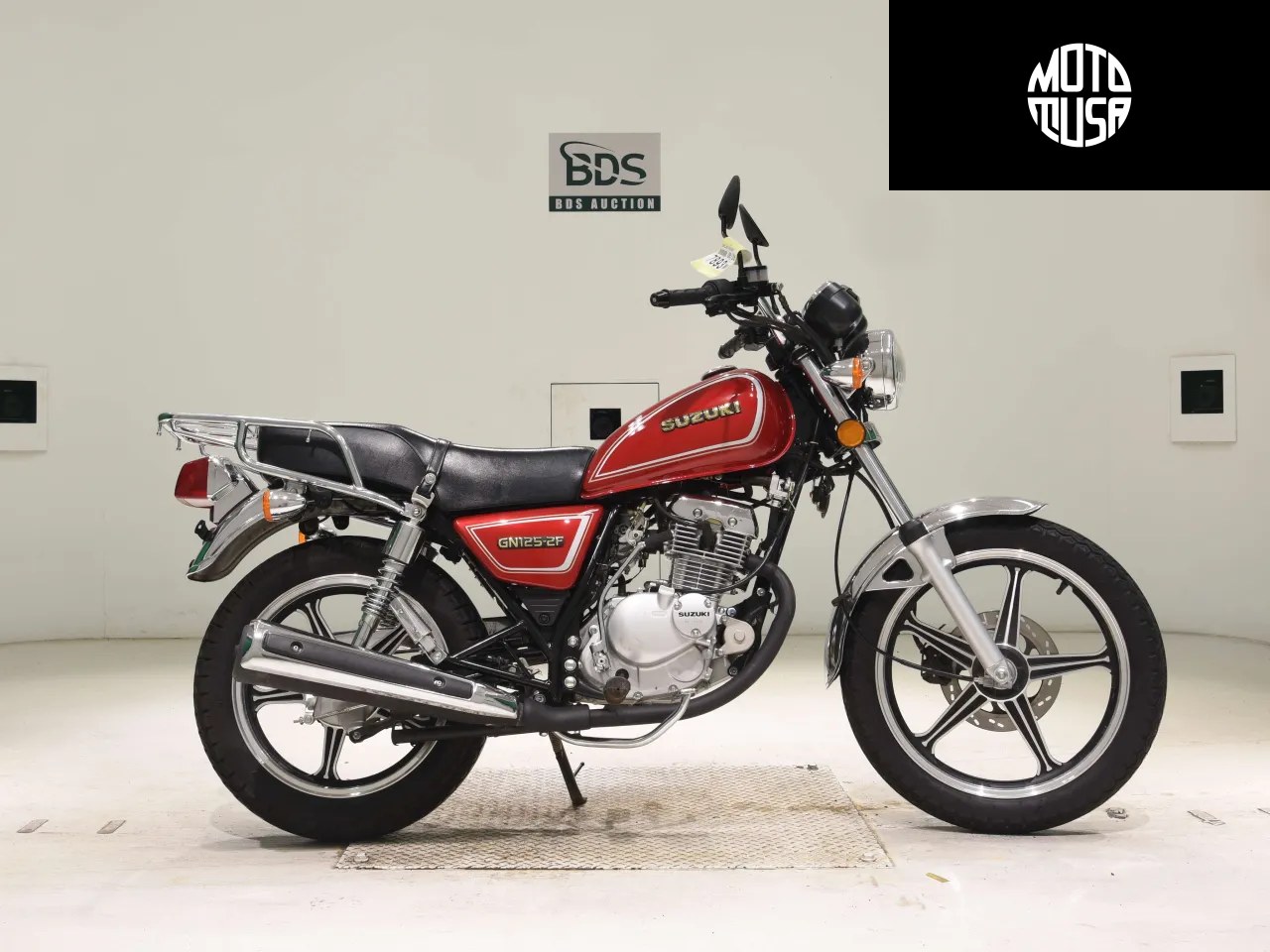 Suzuki GN 125 (GN125-2F) - фото 1