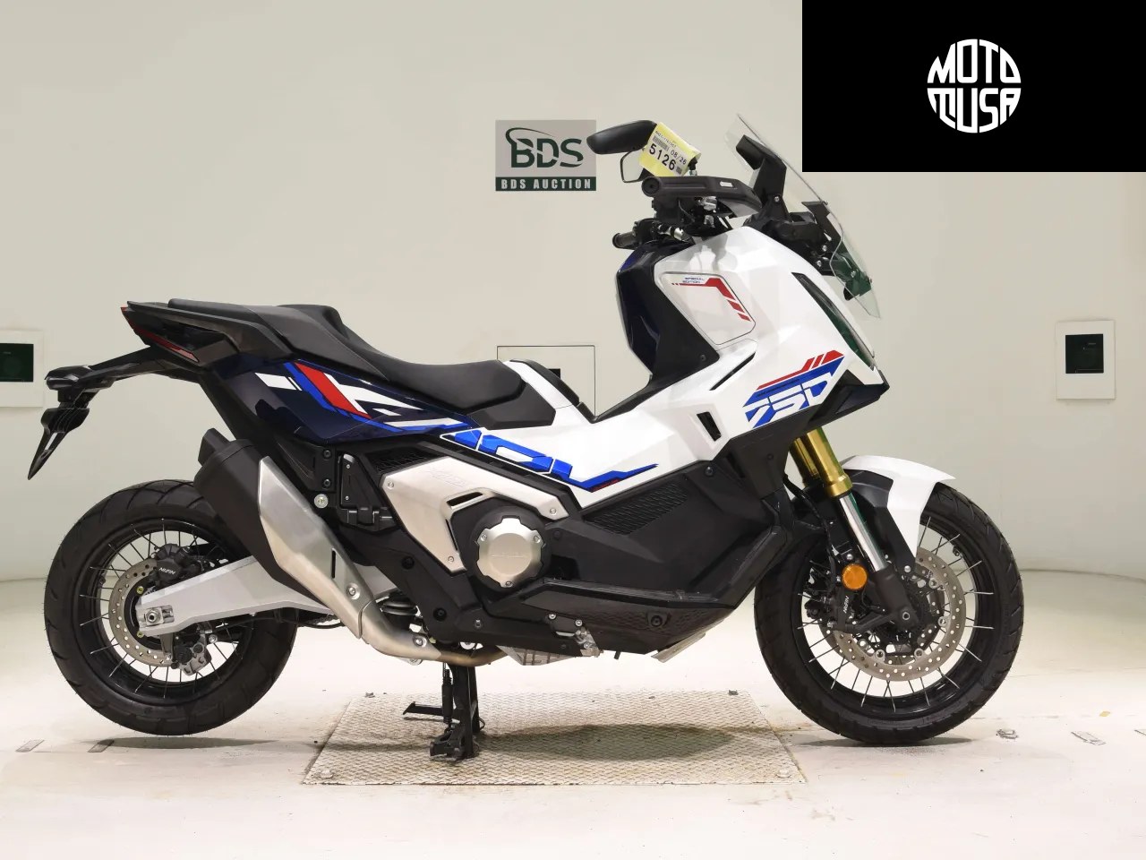 Honda X-ADV (X-ADV750-2) - фото 1