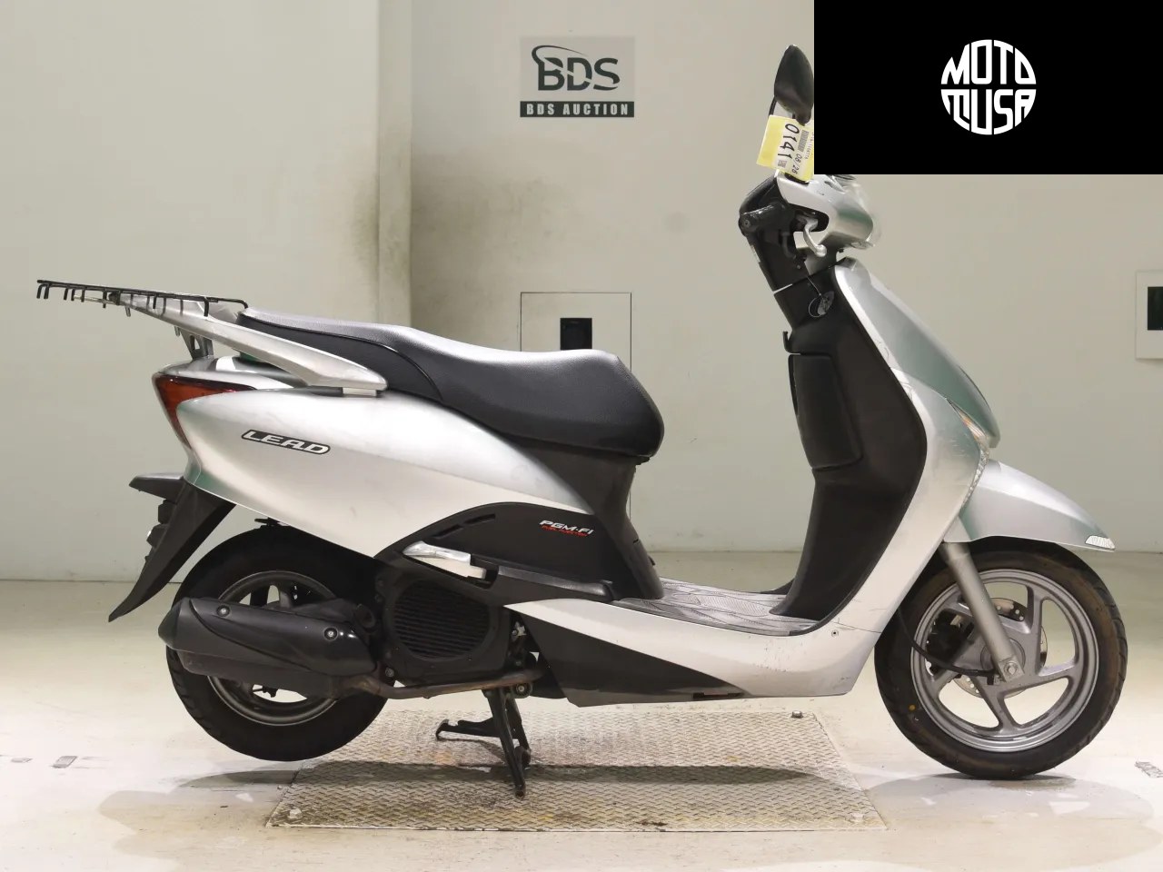 Honda Lead 110 - фото 1