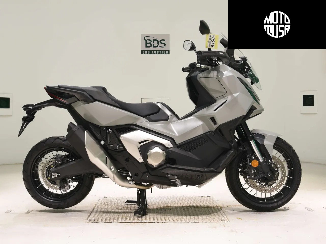 Honda X-ADV (X-ADV750-2) - фото 1