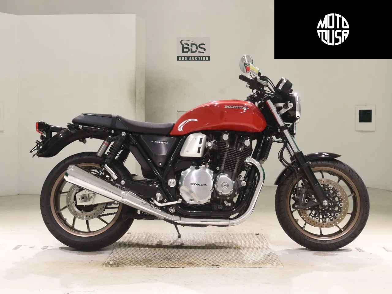 Honda CB 1100RS - фото 1