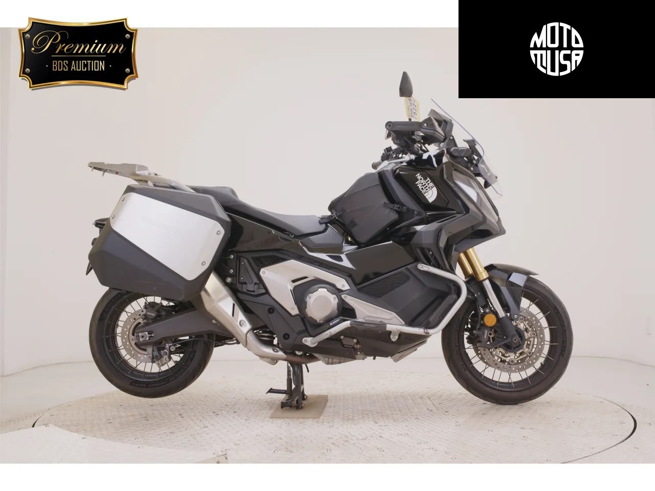 Honda X-ADV (X-ADV750-2) - фото 1