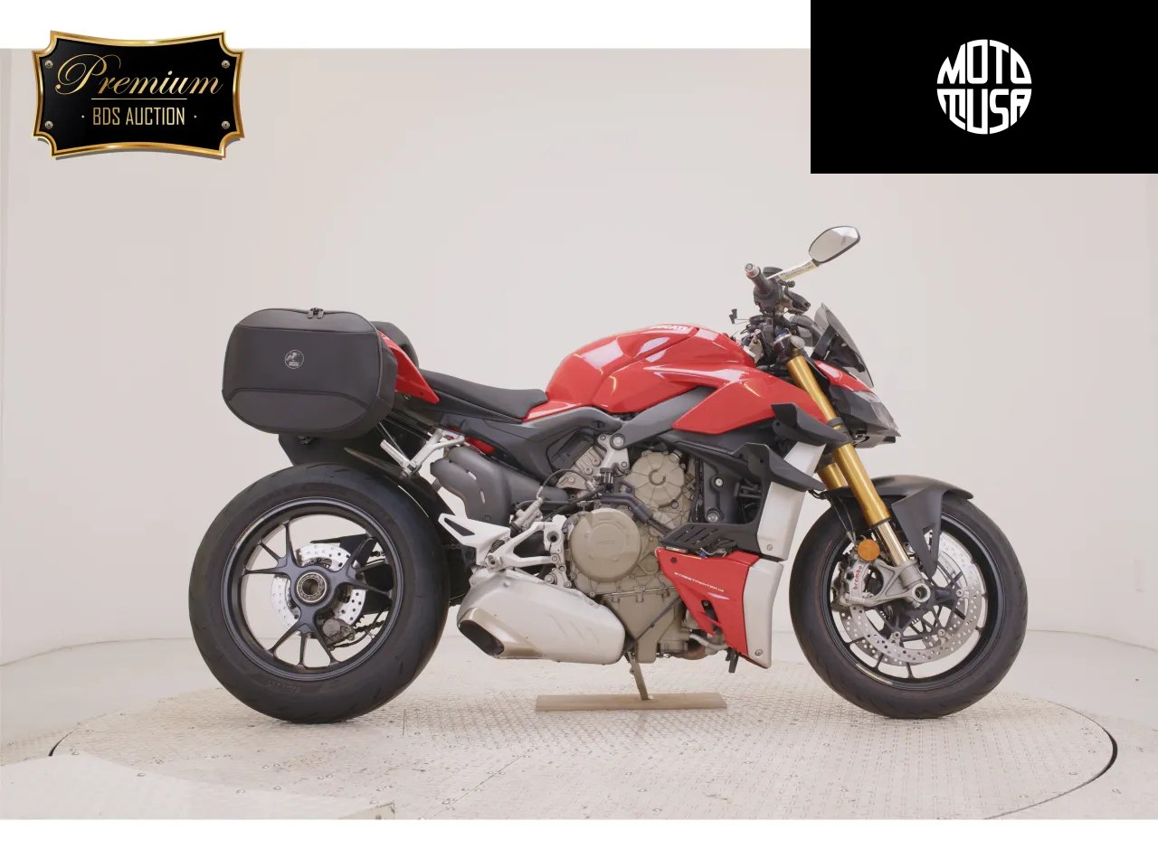 Ducati Streetfighter V4S - фото 1