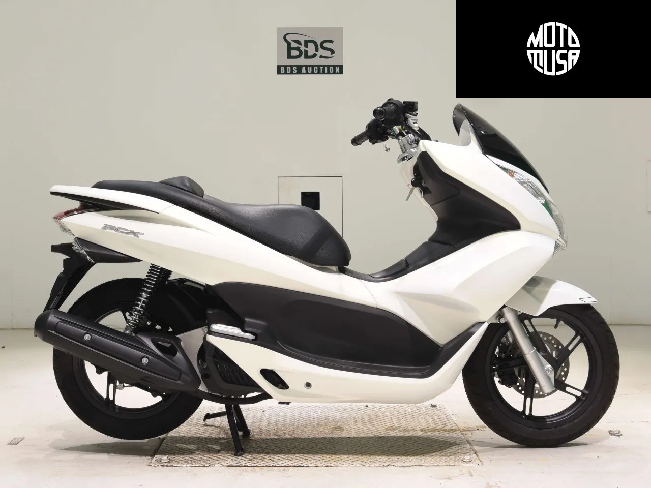 Honda PCX 125 - фото 1