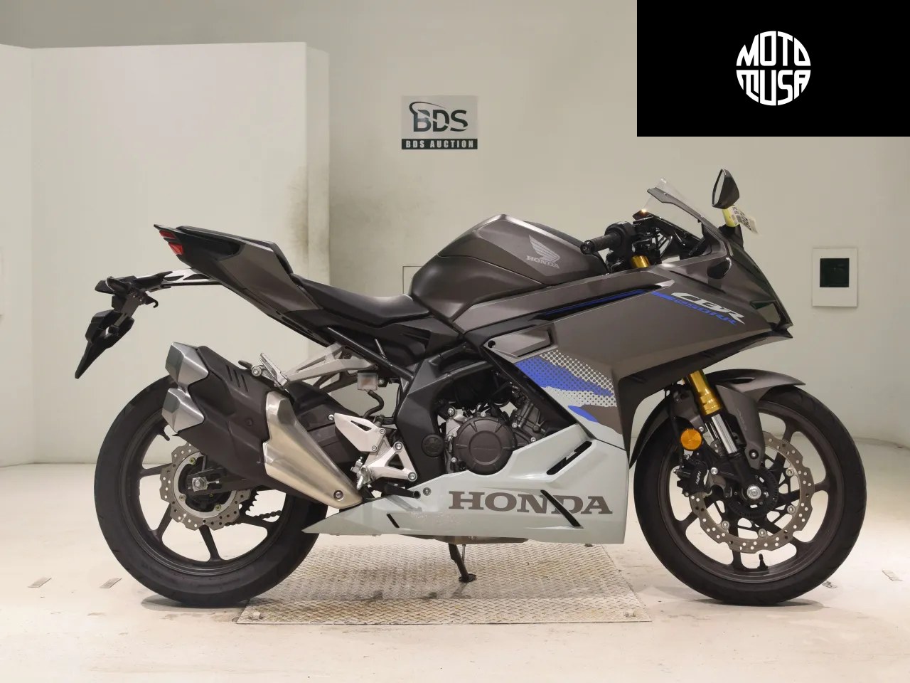 Honda CBR 250RR (CBR250RR-2A) - фото 1