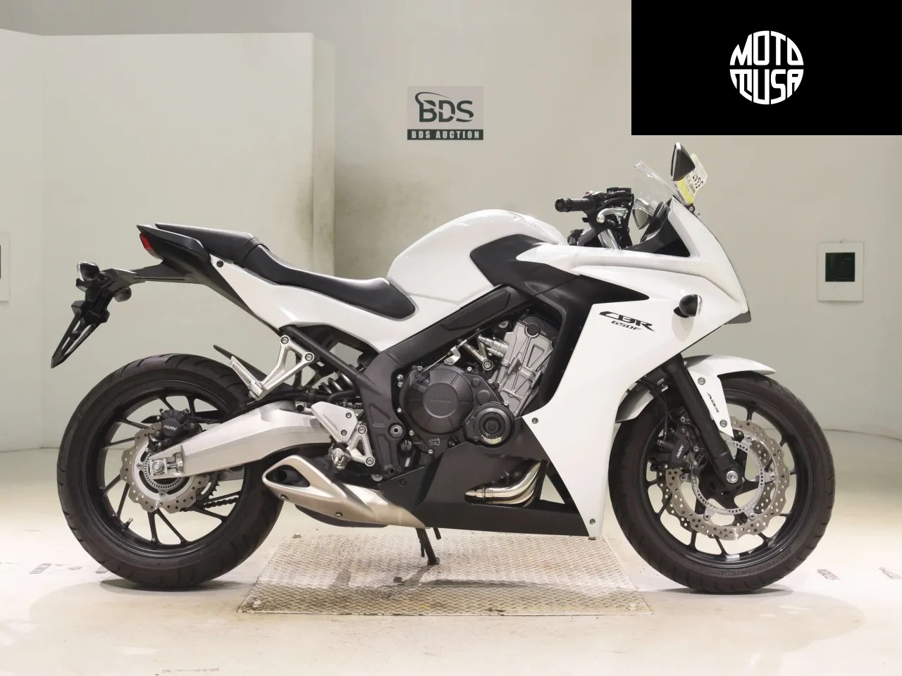 Honda CBR 650F - фото 1
