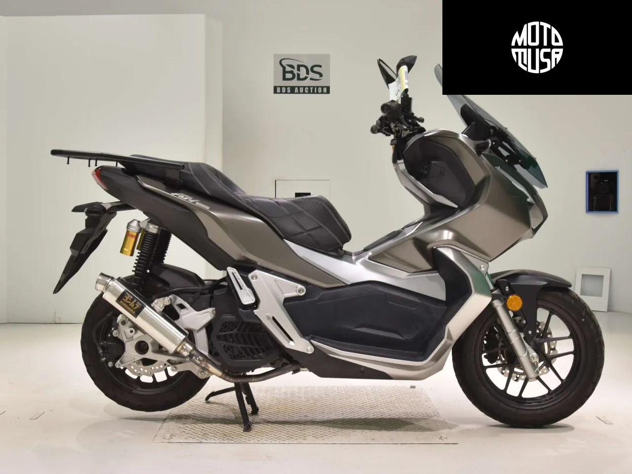 Honda ADV 150 - фото 1