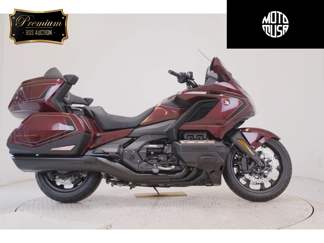 Honda GL 1800 (GL1800 TOUR D) - фото 1