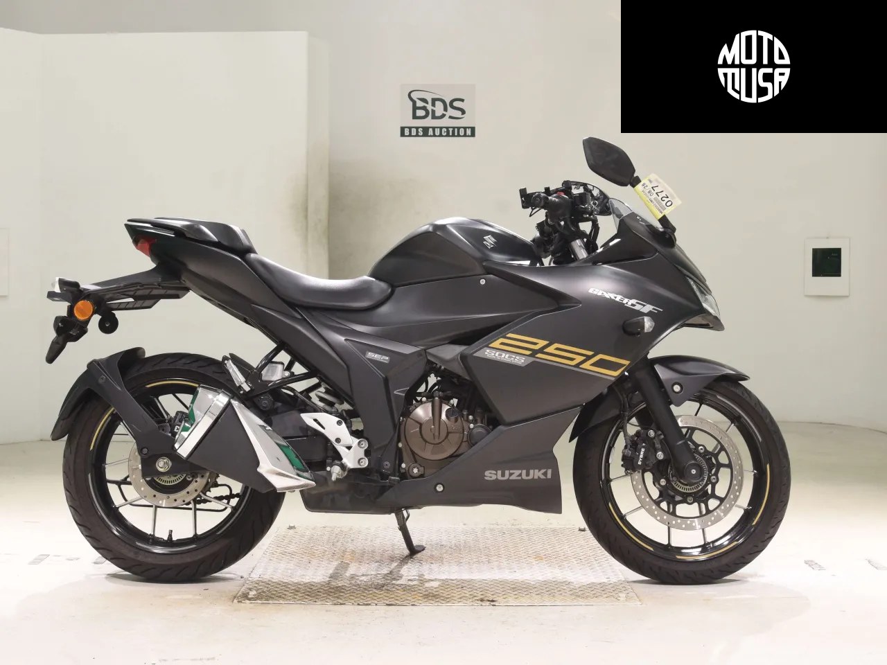 Suzuki Zixer 250SF - фото 1