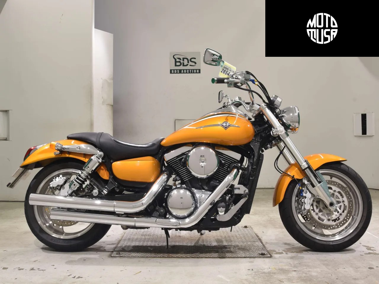 Kawasaki VULCAN 1500 MEAN STREAK - фото 1