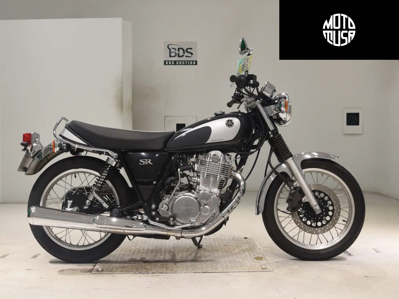 Yamaha SR 400 (SR400-5) - фото 1