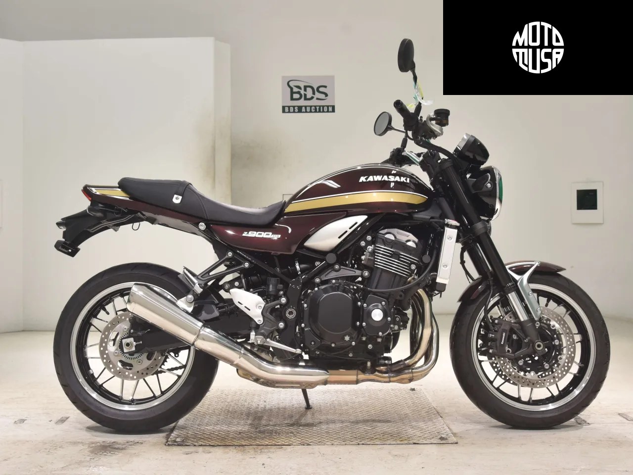 Kawasaki Z 900RS - фото 1