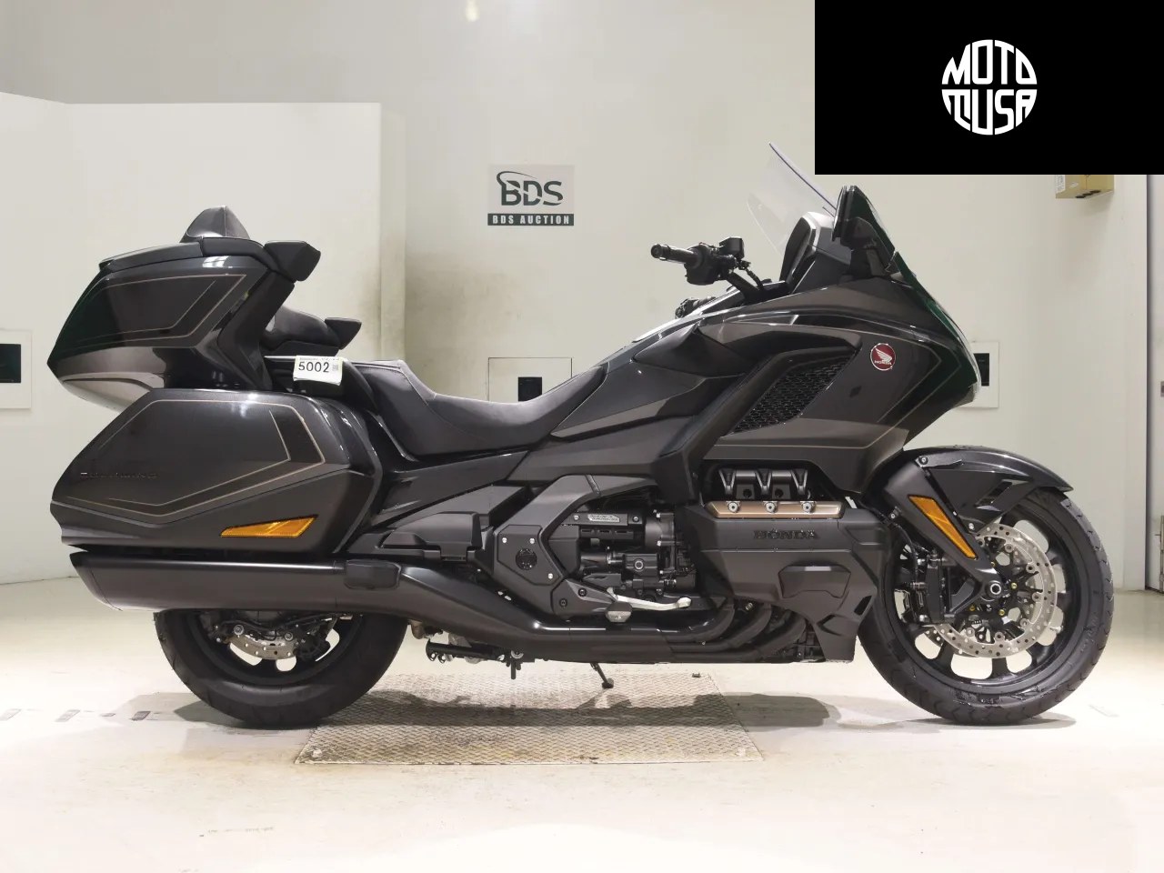 Honda GL 1800 (GL1800 TOUR D) - фото 1