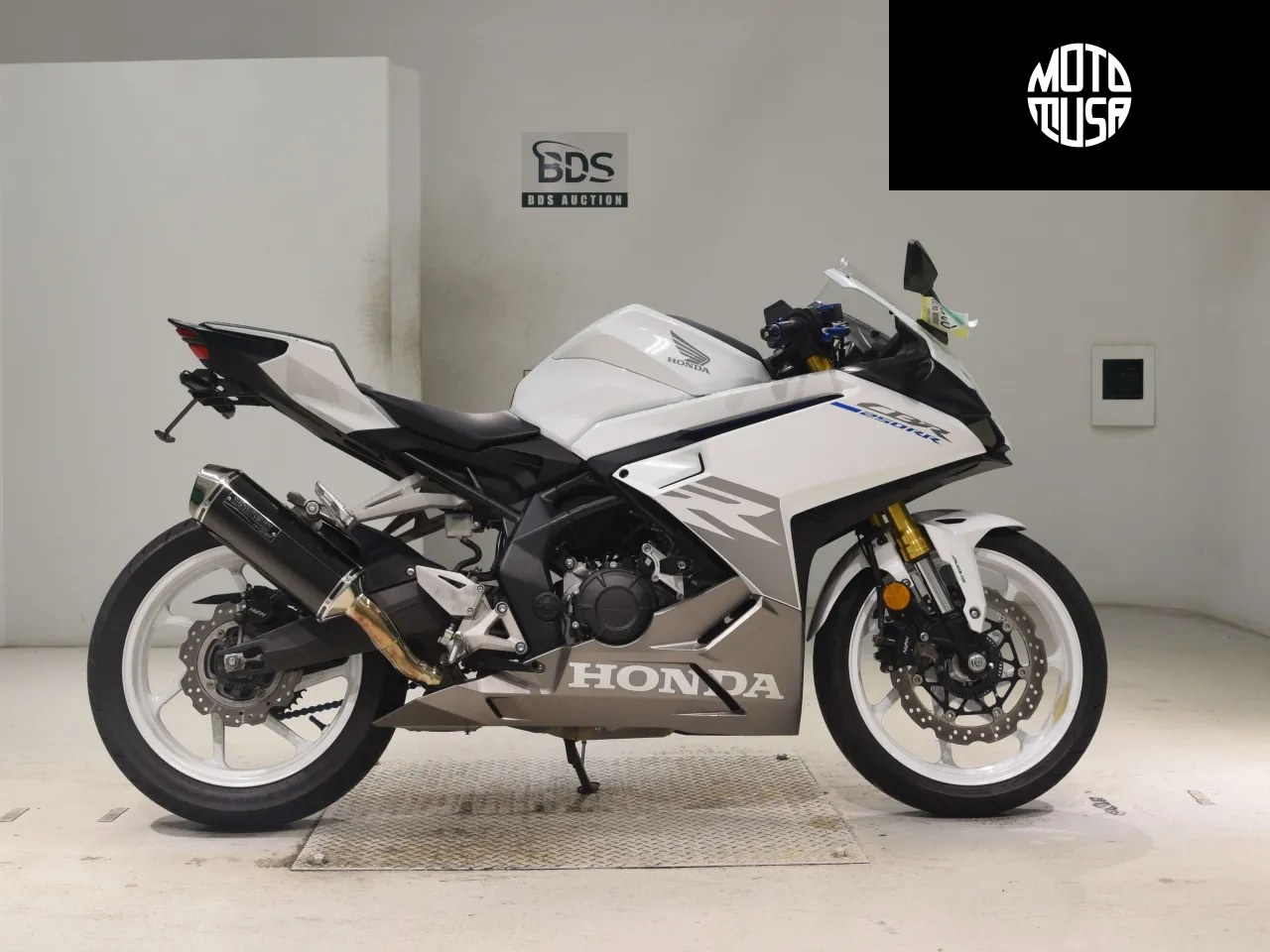 Honda CBR 250RR (CBR250RR-2A) - фото 1