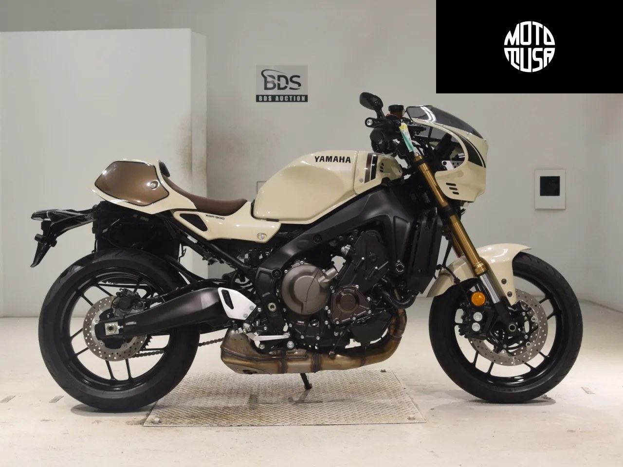 Yamaha XSR 900 (XSR900-2) - фото 1
