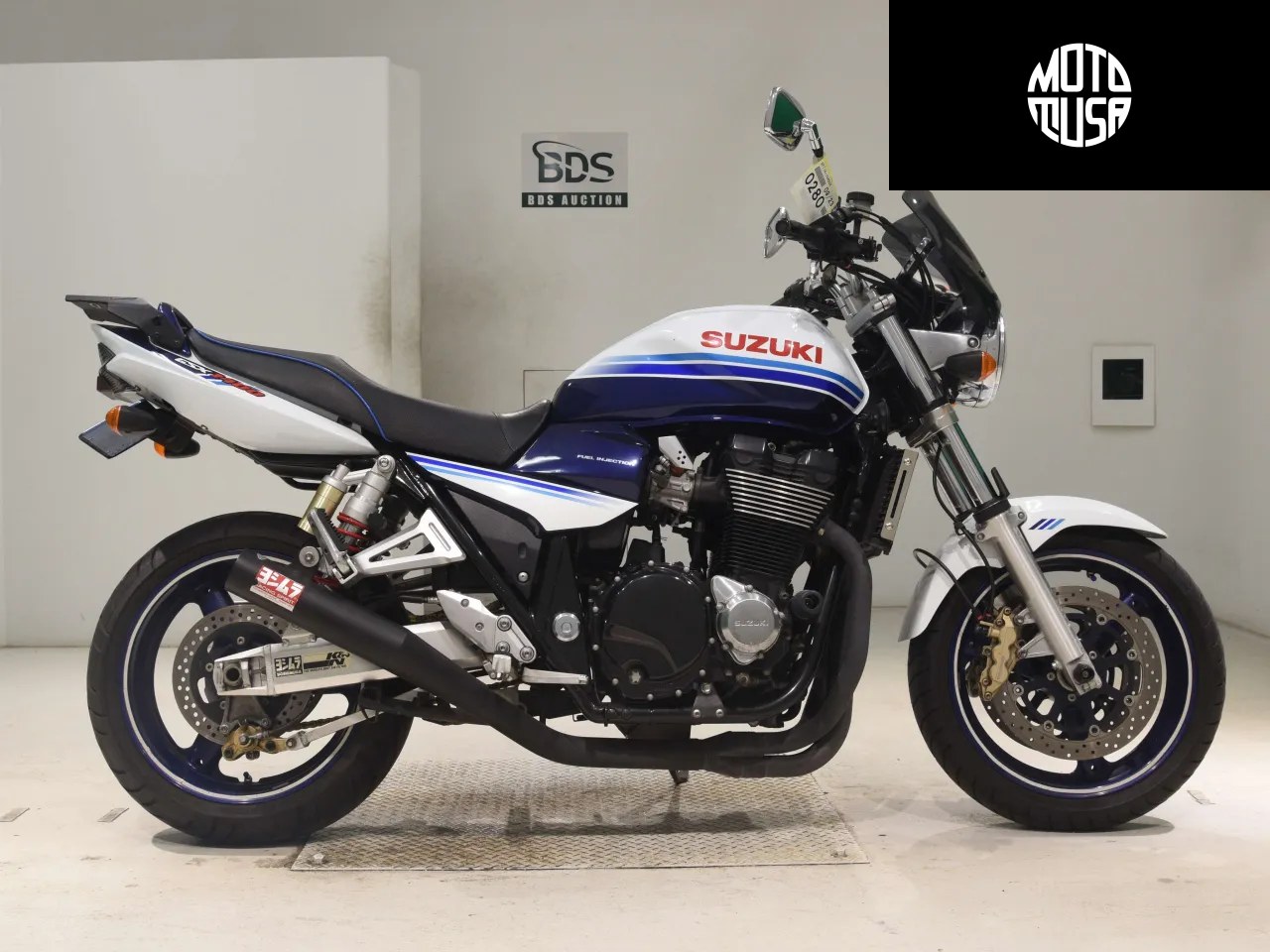 Suzuki GSX 1400 - фото 1