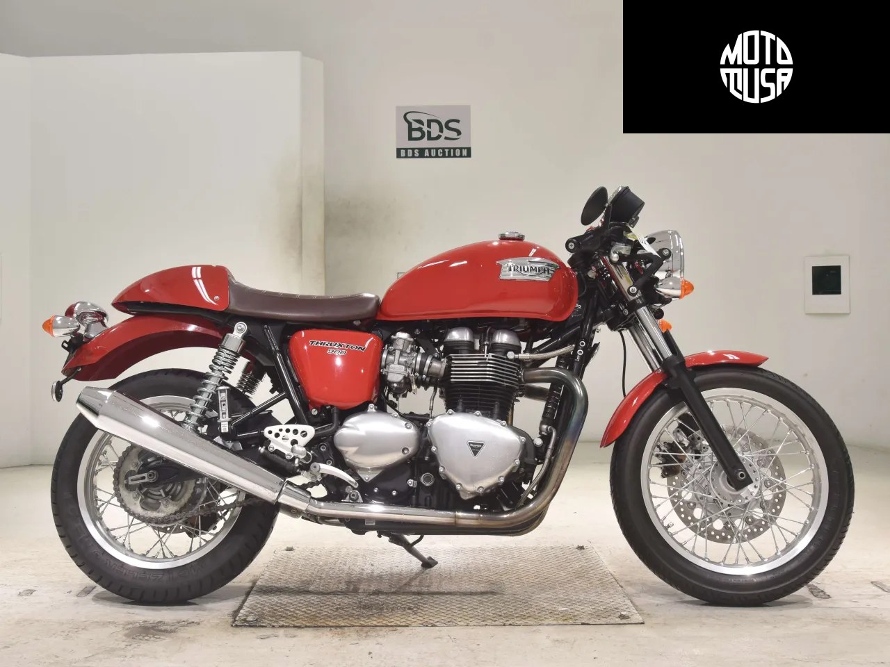 Triumph THRUXTON 900 - фото 1