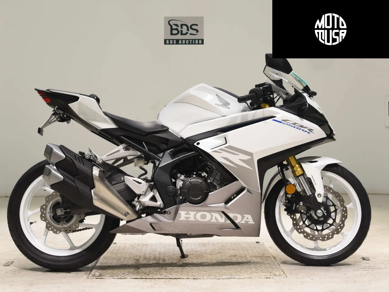 Honda CBR 250RR (CBR250RR-2A) - фото 1