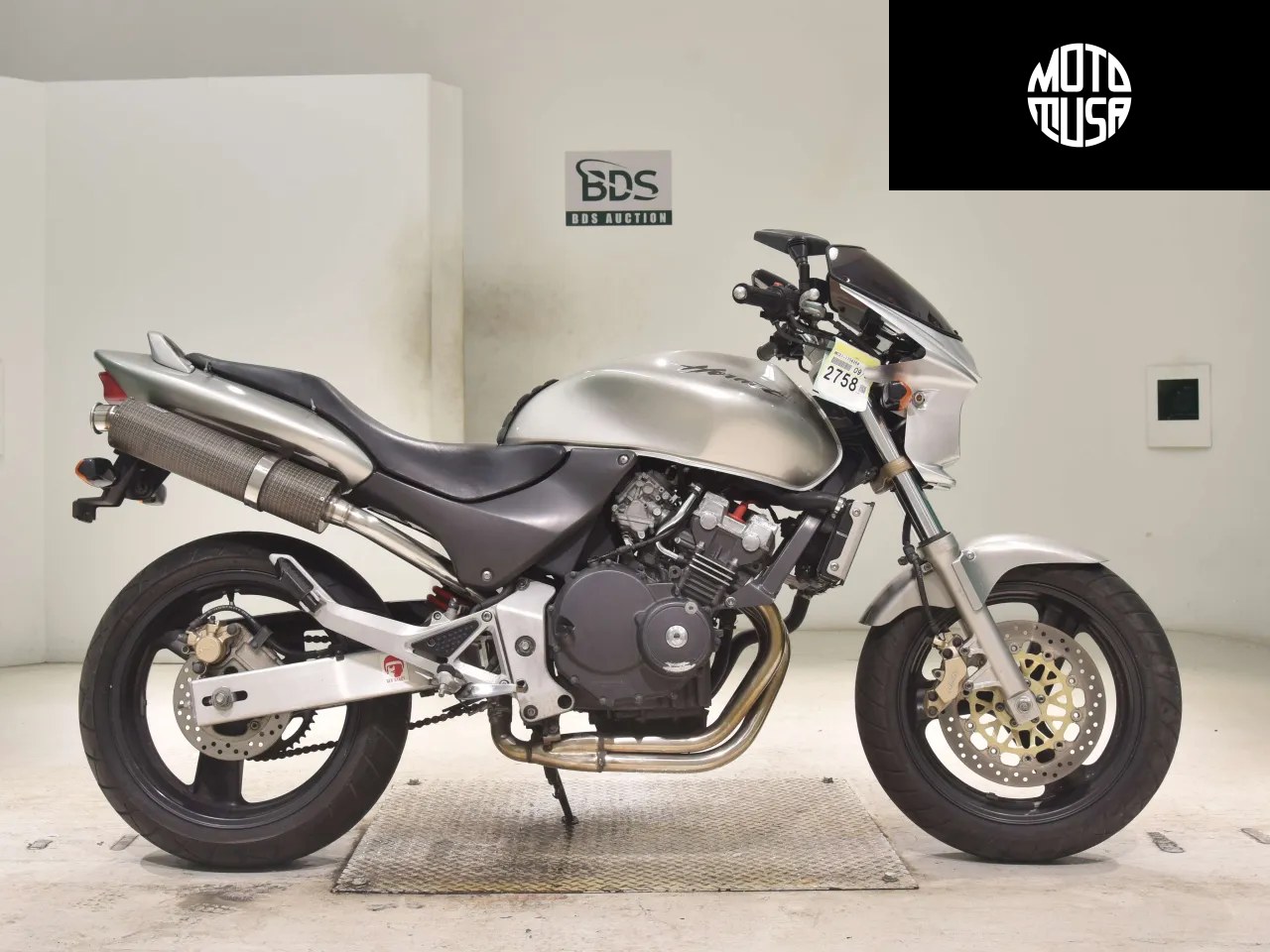 Honda HORNET 250 - фото 1