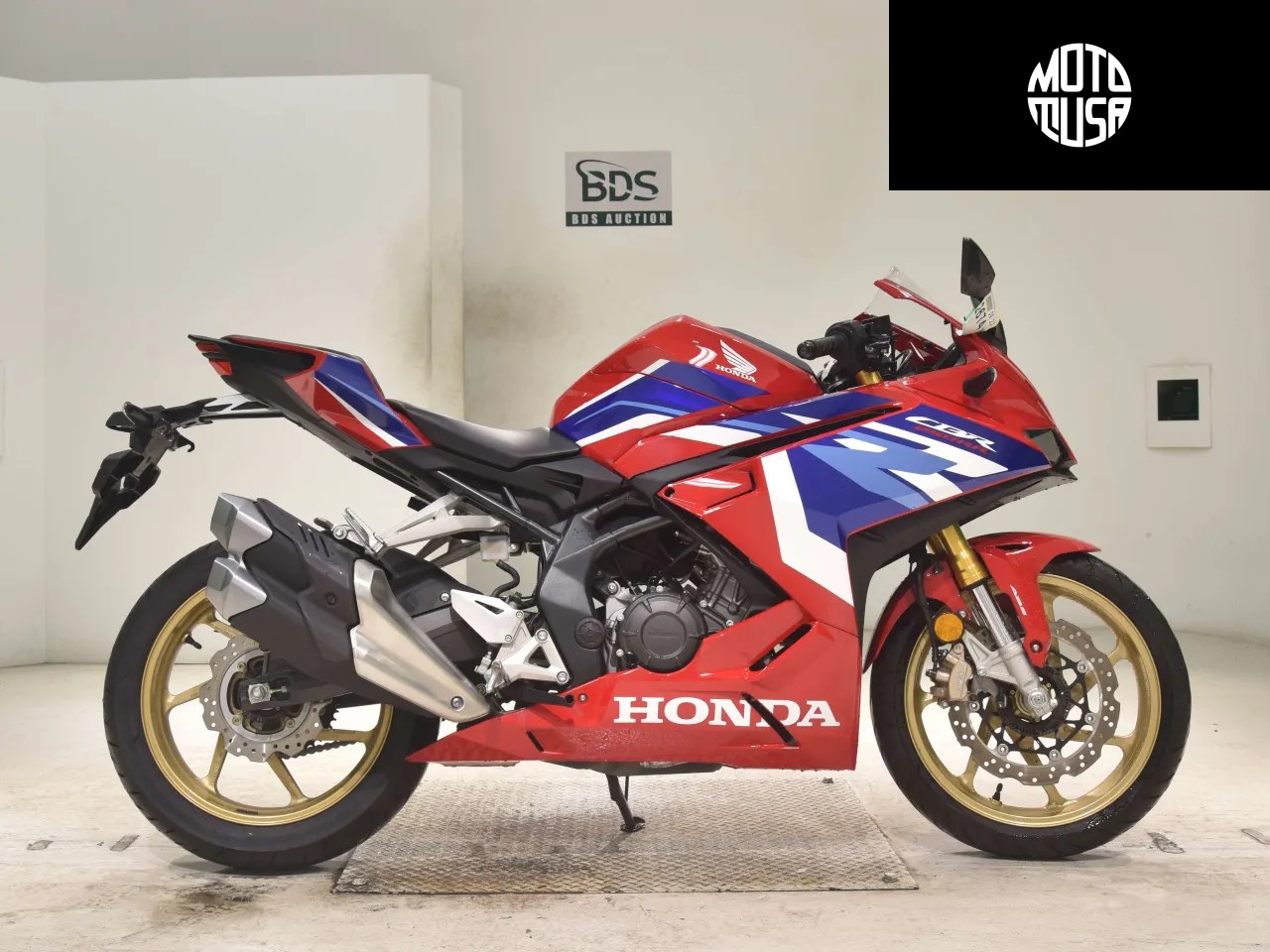Honda CBR 250RR (CBR250RR-2A) - фото 1
