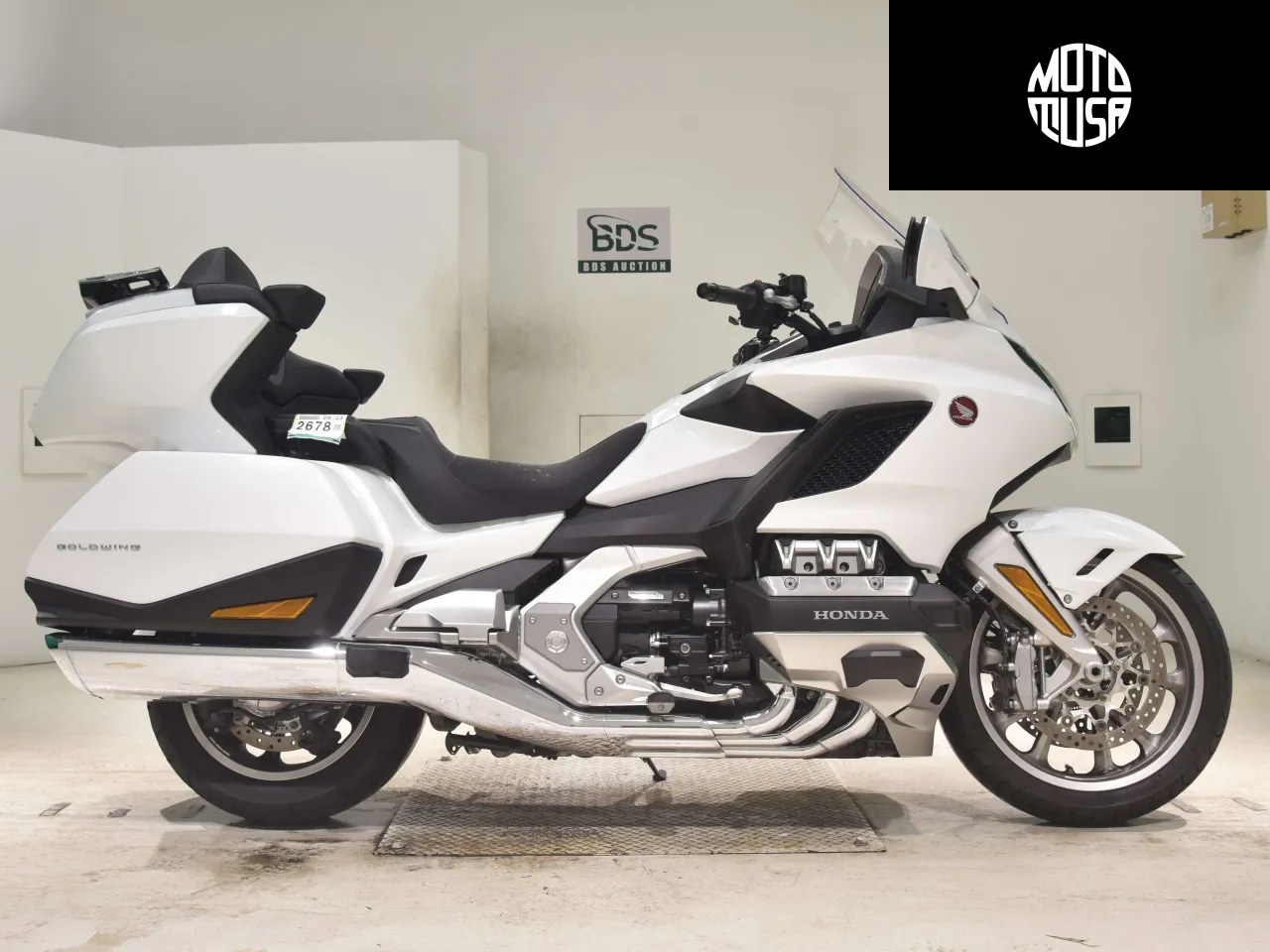 Honda GL 1800 (GL1800 TOUR D) - фото 1