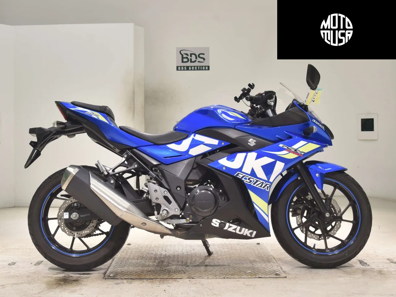 Suzuki GSX 250R - фото 1