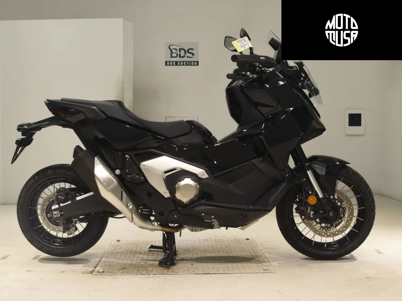 Honda X-ADV (X-ADV750-2) - фото 1